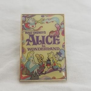 Disney Alice In Wonderland Pin